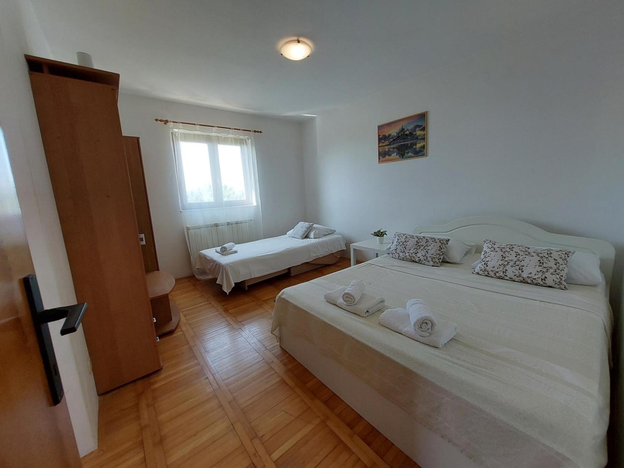 Apartmani Rahela Vodice Esterno foto